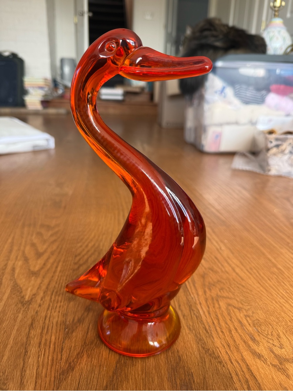 Viking Glass large swan figurine in persimmon MCM